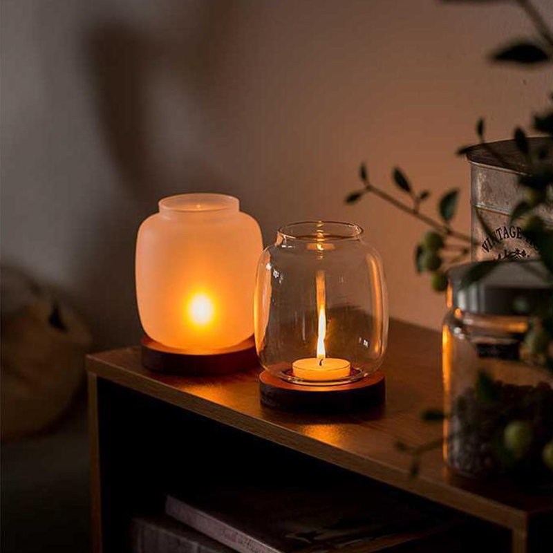 ガラスカバー付きヴィンテージ木製キャンドルホルダー、ホテルバ - Candle Zero のレビューと価格