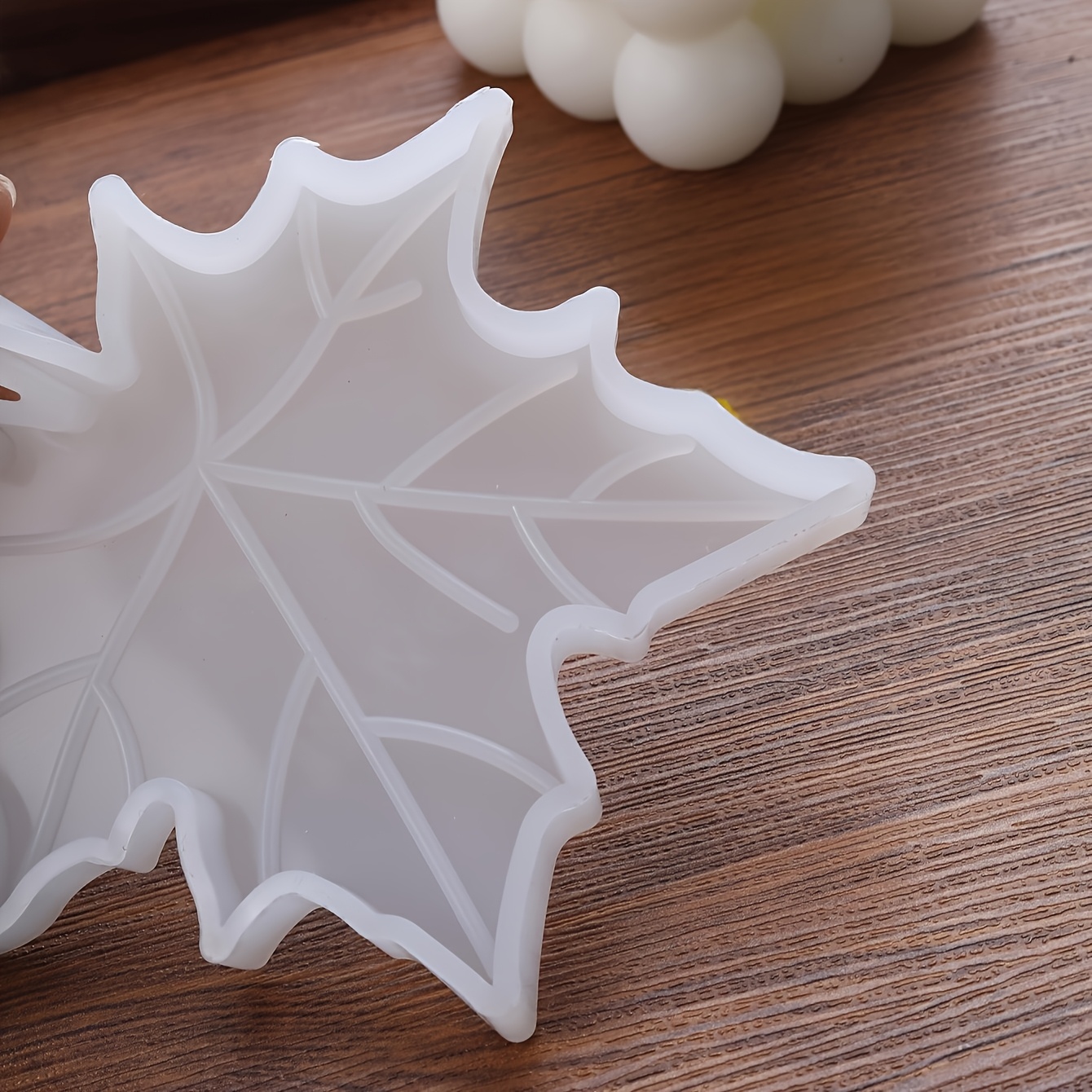 1PC カエデの葉の形をしたシリコンモールド、DIY 石鹸、 - Candle Supplies Storage のレビューと価格