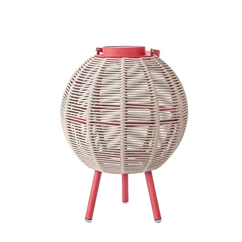 ガーデン用品の籐製自立型キャンドルホルダー - Candle Supplies Europe のレビューと価格
