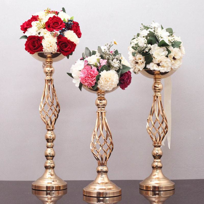金属ツイスト燭台家の装飾キャンドルホルダーロードリード花瓶ウ - Candle Supplies Europe のレビューと価格